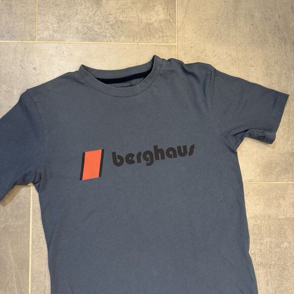 Berghaus Big Logo Lot of 2 Men’s T-Shirts – Black & Blue – Size XS Outdoor - Picture 4 of 12